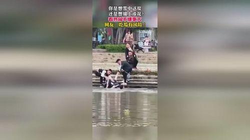 民间吃瓜群众视频,视频中的趣味生活瞬间